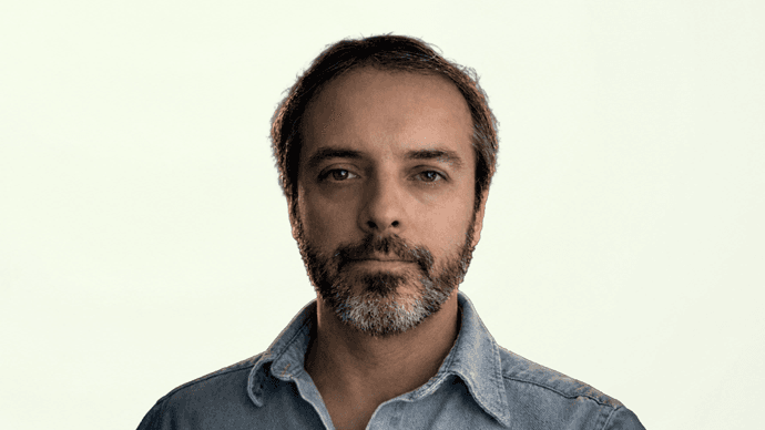 Portrait of Jorge Muñiz